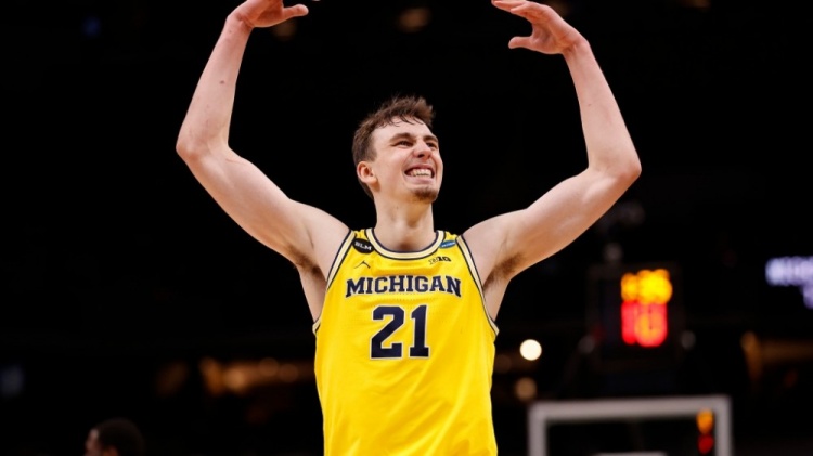 在寻找与球 在寻找与球